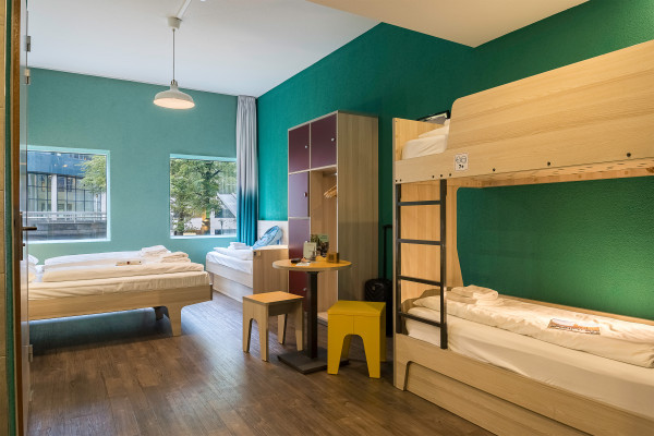 Cama(s) en dormitorio mixto