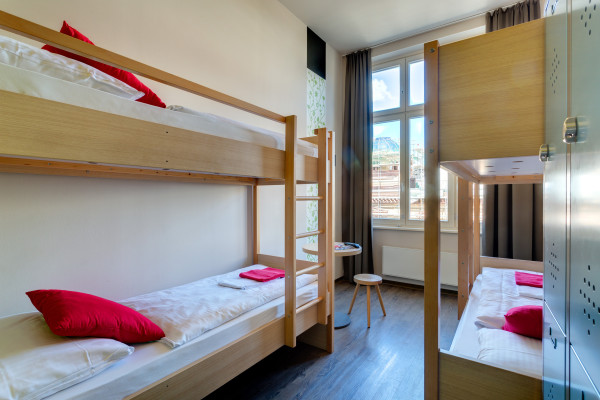 4-bed room (only bunk beds)