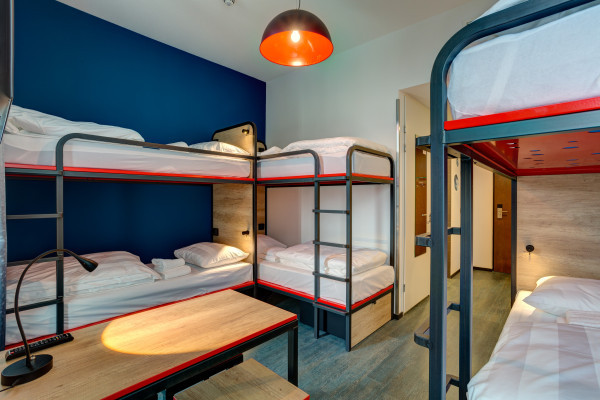 5-bed room (only bunk beds)