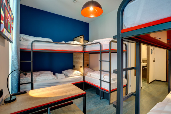 Pokój 6-osobowy (tylko łóżka piętrowe)