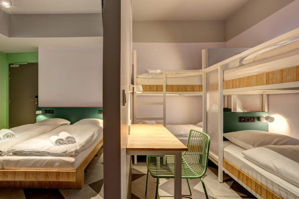 Lit en dortoir mixte